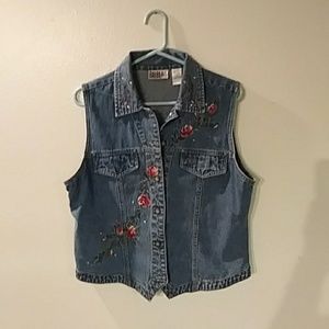 Embroidered denim vest with roses bill blass